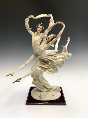 Lot 1017 - A Guiseppe Armani Capodimonte Florence figure...