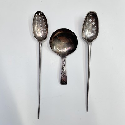 Lot 97 - Two 18th-century mote spoons, unmarked and a...