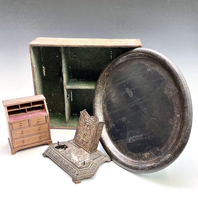 Lot 270 - A Victorian papier mache lacquered oval tray,...