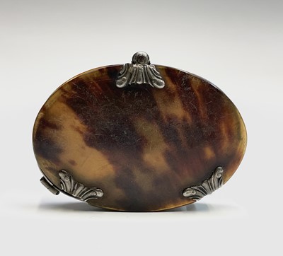 Lot 150 - A George III silver and tortoiseshell eyeglass...