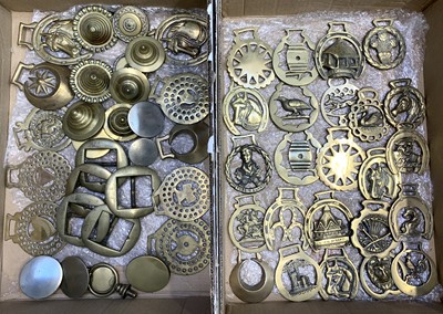 Lot 369 - A box of 30 Victorian and early 20th century...