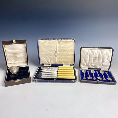 Lot 44 - A George V cased set of six silver demi-tasse...