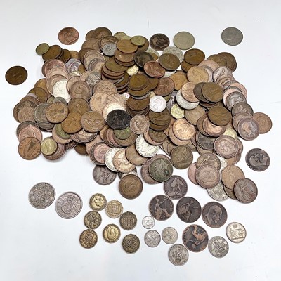 Lot 14 - Great Britain Coinage. Comprises in excess of...