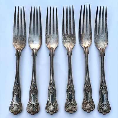 Lot 5 - A modern set of six silver Kings Pattern table...