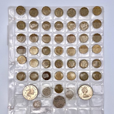 Lot 29 - Great Britain / Isle of Man. Comprising a run...