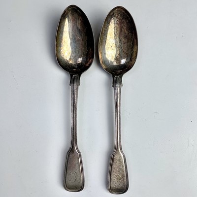 Lot 26 - A pair of William IV fiddle thread pattern...