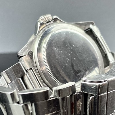 Lot 967 - A Rolex Oyster Perpetual Submariner gentlemans...