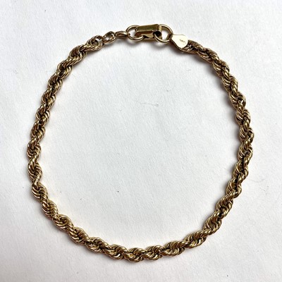 Lot 628 - A 9ct gold rope twist bracelet, stamped 375,...