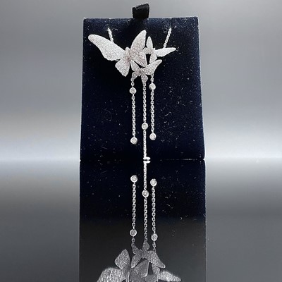 Lot 761 - An exquisite and delicate 18ct white gold...