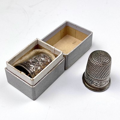 Lot 200 - A George V silver thimble by Charles Horner,...