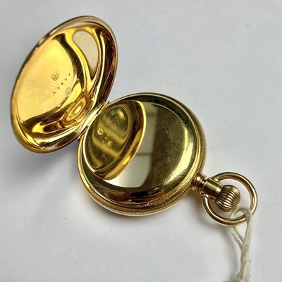 Lot 970 - A good 18ct gold Waltham full hunter crown...