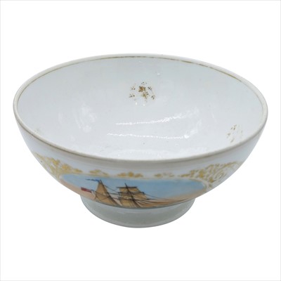 Lot 1367 - A late Victorian glass bowl with ship...