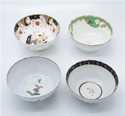 Lot 1361 - Miscellaneous china to include a Worcester...