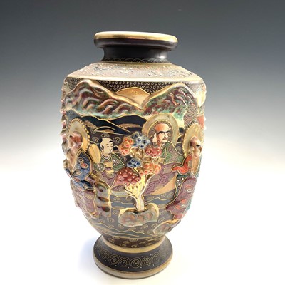 Lot 141 - A Japanese Satsuma pottery vase, circa 1920's,...