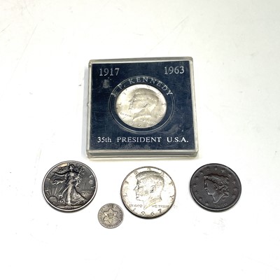 Lot 141 - U.S.A. Comprising a sound 1830 1 cent, an 1853...