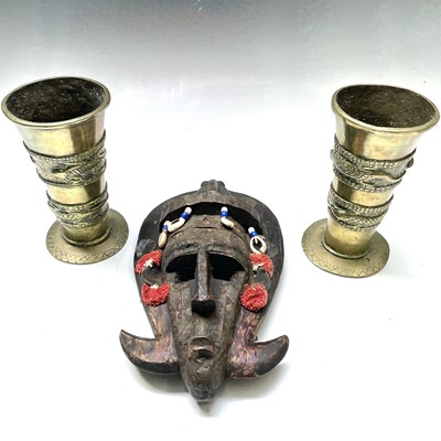 Lot 208 - An African wood carved mask possibly Marka...