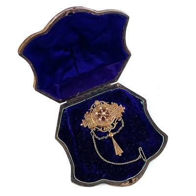 Lot 167 - A Victorian gold filligree and pearl set...