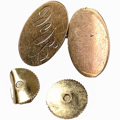 Lot 133 - A 9ct cufflink, together with a pair of 9ct...