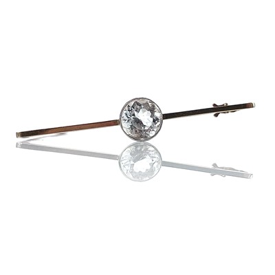 Lot 44 - A 15ct white stone set bar brooch, the round...