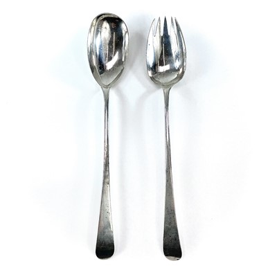 Lot 65 - A pair of George III silver Old English...