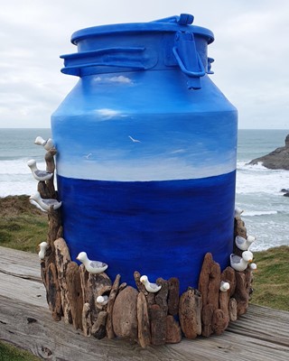 Lot 28 - Claire REID