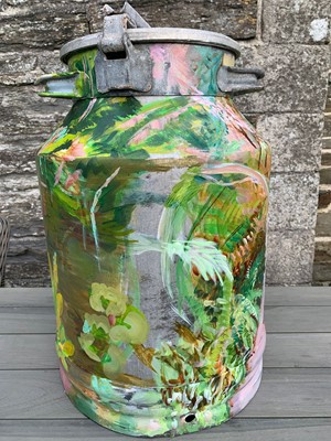 Lot 10 - Julie MOSS