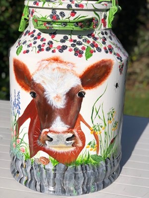 Lot 25 - Salli BLACKFORD