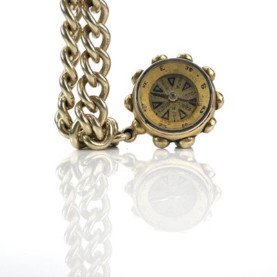 Lot 174 - A heavy 9ct curb link bracelet with padlock...