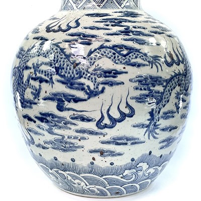 Lot 20 - An enormous Chinese blue and white porcelain...