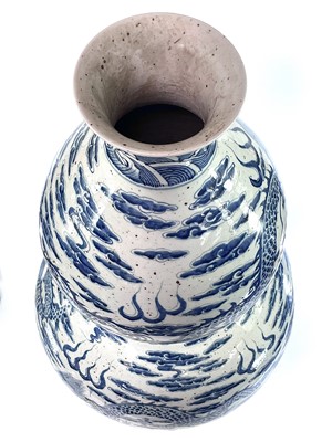 Lot 20 - An enormous Chinese blue and white porcelain...