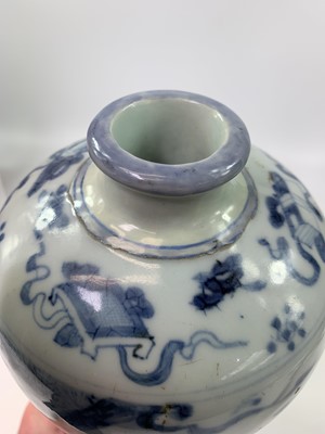 Lot 12 - A Chinese blue and white meiping, Ming Dynasty,...