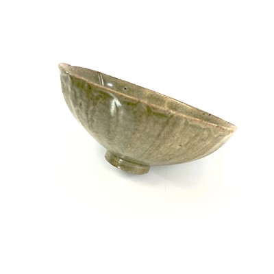 Lot 44 - A Chinese celadon bowl, Song Dynasty, of...