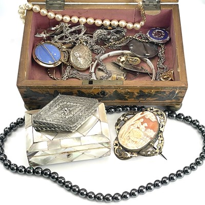 Lot 244 - A Regency penwork work box and mother of pearl...