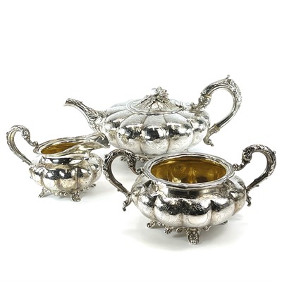 Lot 66 - A good William IV Irish silver three piece tea...