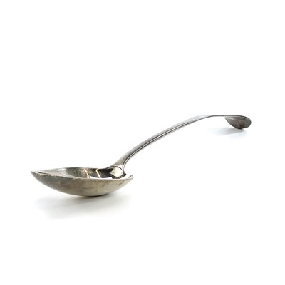 Lot 3 - A George III silver Old English pattern...