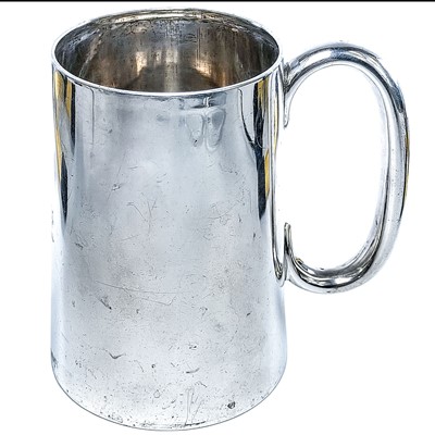 Lot 90 - A George V silver plain mug by Carrington & Co,...