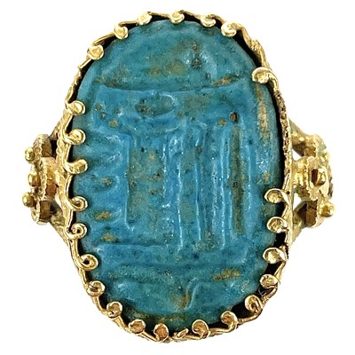 Lot 98 - A Georgian Grand Tour high purity gold...