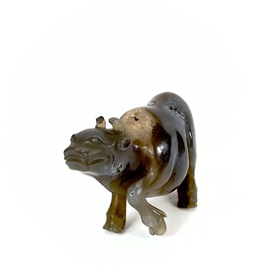 Lot 157 - A Chinese agate model of a buffalo, 18th/19th...