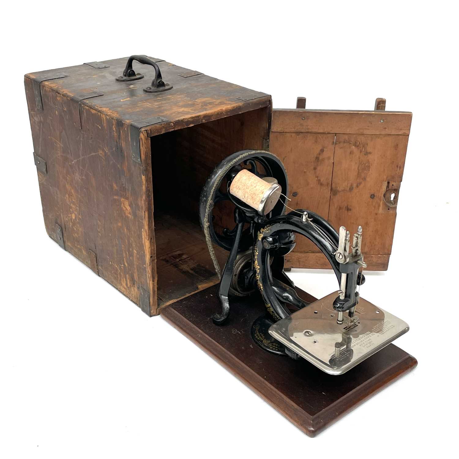 Lot 7 - A Willcox and Gibbs 'Silent' sewing machine,...