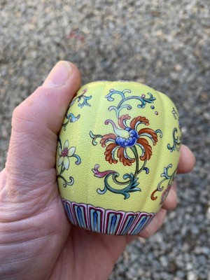 Lot 56 - A Chinese yellow ground and famille rose water...