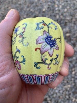 Lot 56 - A Chinese yellow ground and famille rose water...