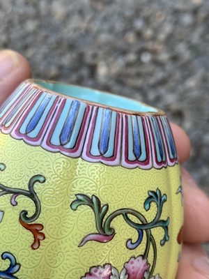 Lot 56 - A Chinese yellow ground and famille rose water...