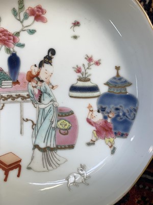 Lot 212 - A pair of Chinese famille rose porcelain...