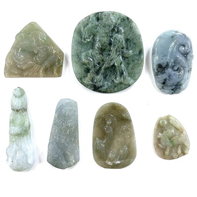 Lot 265 - A Chinese spinach jade pendant, 5.5cm x 5cm...