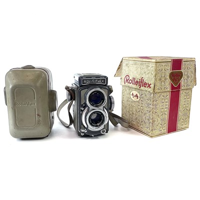 Lot 71 - A Rolleiflex Baby 4x4 Grey Camera, with...