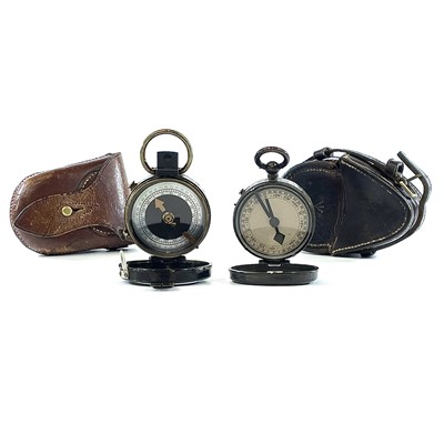 Lot 92 - A WWI brass lacquered marching compass with...