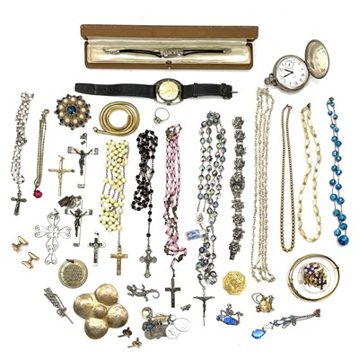 Lot 251 - A box of costume jewellery.