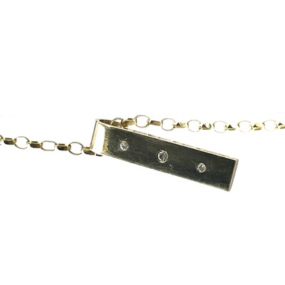 Lot 70 - A 9ct gold and diamond pendant necklace.