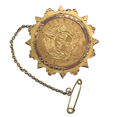 Lot 80 - A 9ct mounted 1892 1 Pond 22ct gold coin.