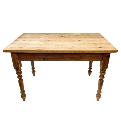 Lot 52 - A Victorian pine kitchen table.